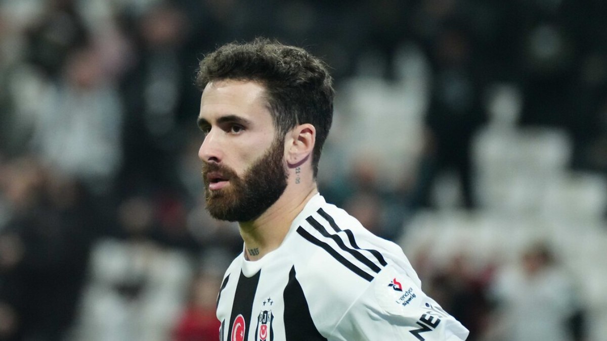 Beşiktaş’ta Rafa Silva kayıplarda