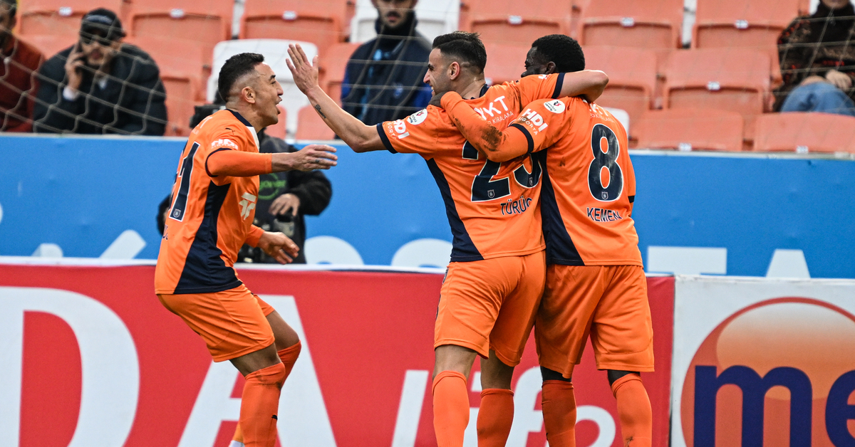 MAÇ SONUCU: Adana Demirspor: 0 – Başakşehir: 1