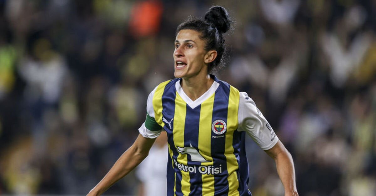 Fenerbahçe Kaptanı Yağmur Uraz: İnşallah kırdığım bu rekoru geçerler