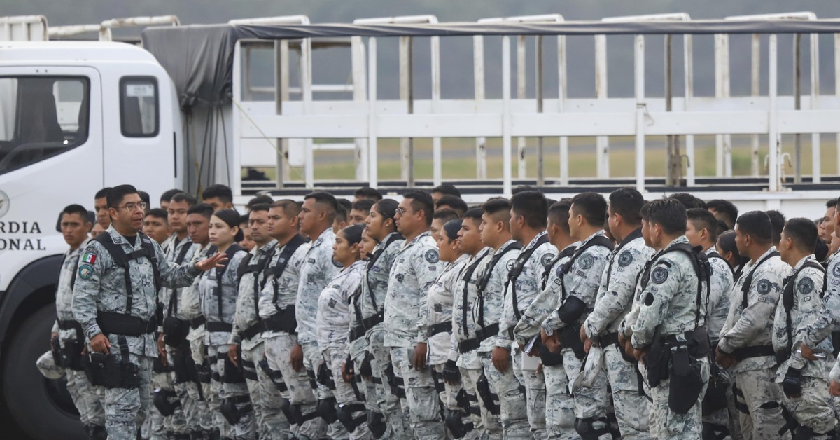 Meksika, gümrük vergisi duraklamasının ardından ABD sınırına asker konuşlandırmaya başladı