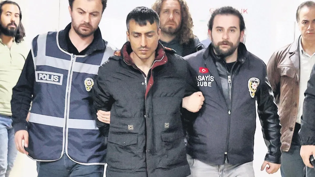 Kardeşlere kıyan katil baba dostu çıktı